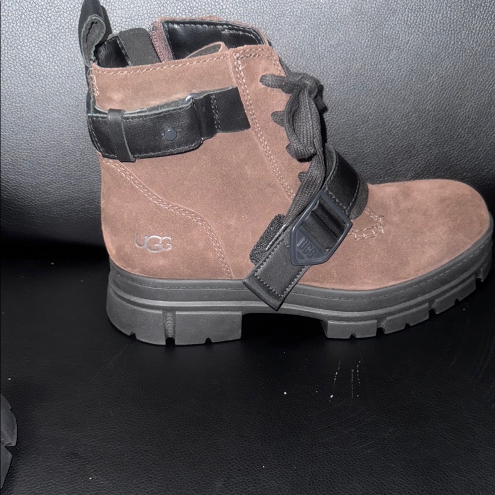 UGG Women's Ashton Lace Up Boot, Dark Earth. - Picture 2 of 8